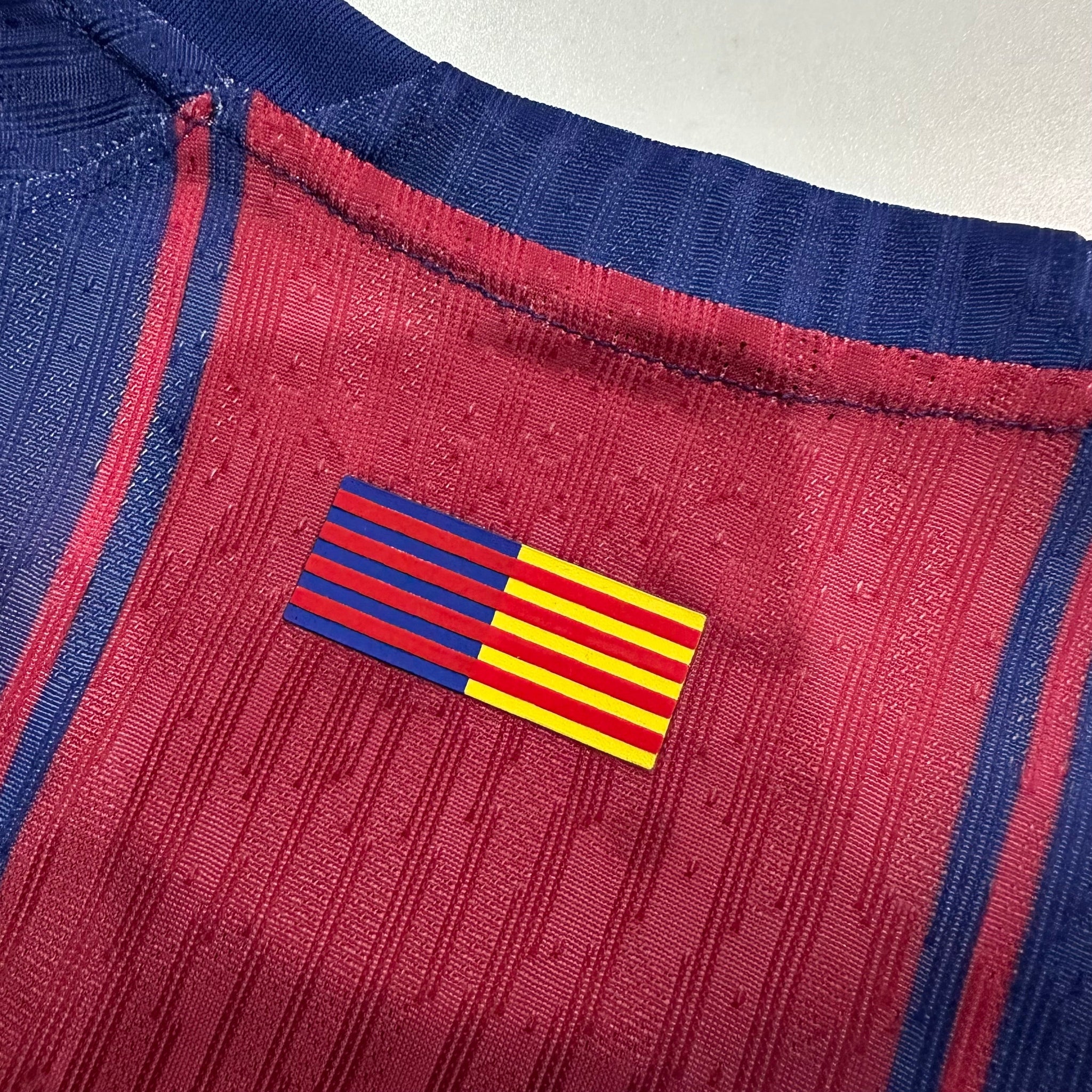 Wersja gracza Barcelona LAMINE YAMAL Koszulka piłkarska domowa 2025/26 Pro Koszulki Pilkar Skie