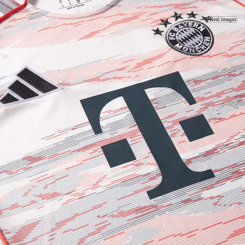 Koszulka wyjazdowa Bayernu Monachium 2025/26 Top Soccer Jerseys Store
