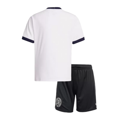 Dziecięcy zestaw koszulek piłkarskich Niemiec (koszulka + spodenki) 2025 - 125. rocznica Top Soccer Jerseys Store