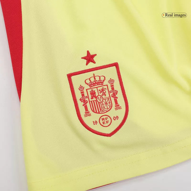Dziecięcy zestaw wyjazdowy reprezentacji Spain na EURO 2024/25 (koszulka + spodenki) Pro Koszulki Pilkar Skie